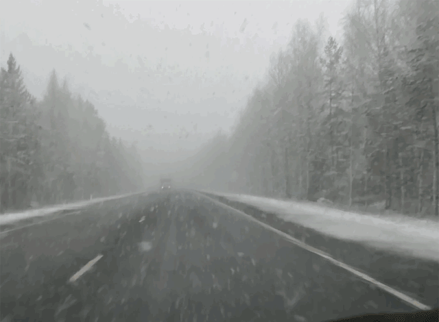 Snow on the road to Finland